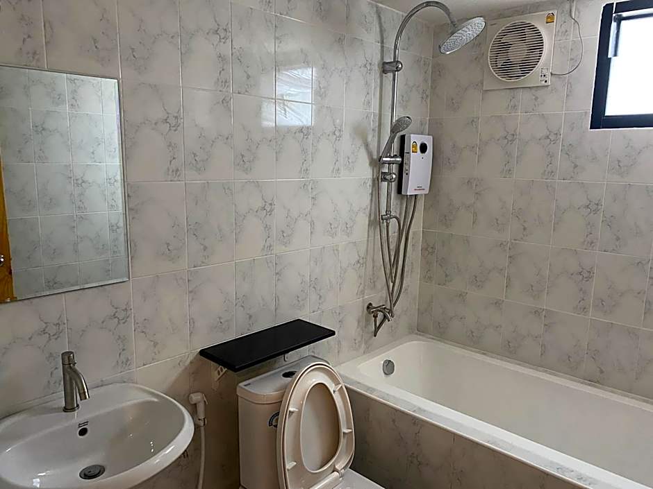 Good View Nan Restaurant & hotel