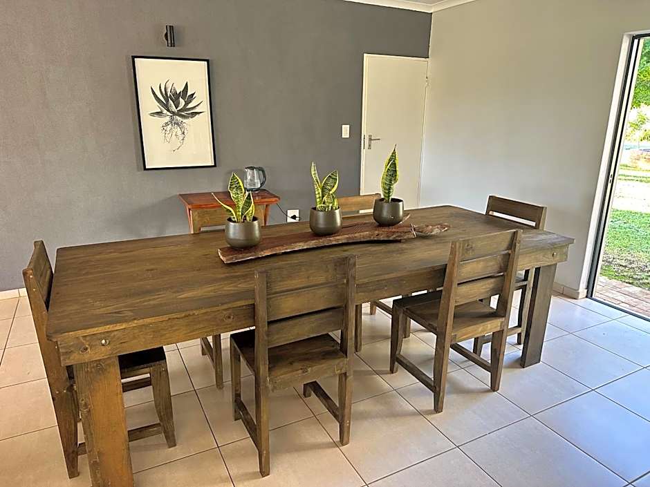 ValView Guest Lodge