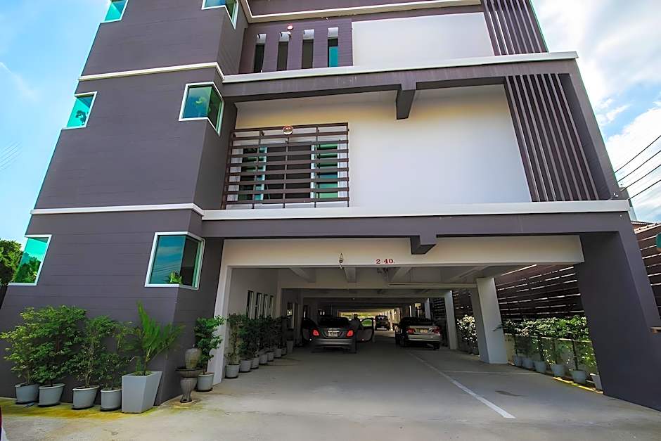 The Rama Hotel