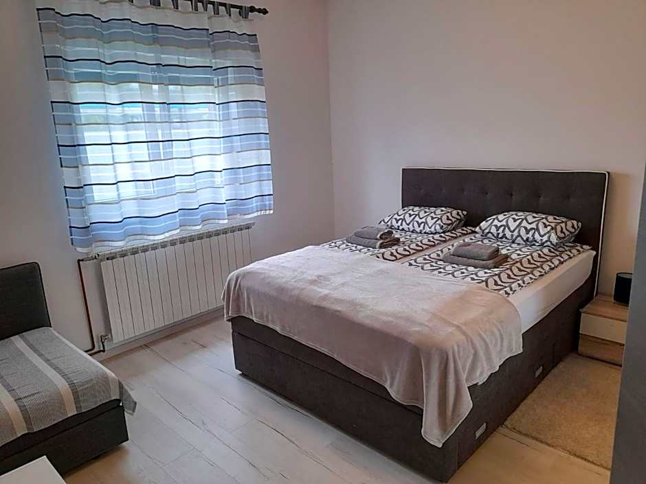 KE-TO Zagreb Airport Rooms