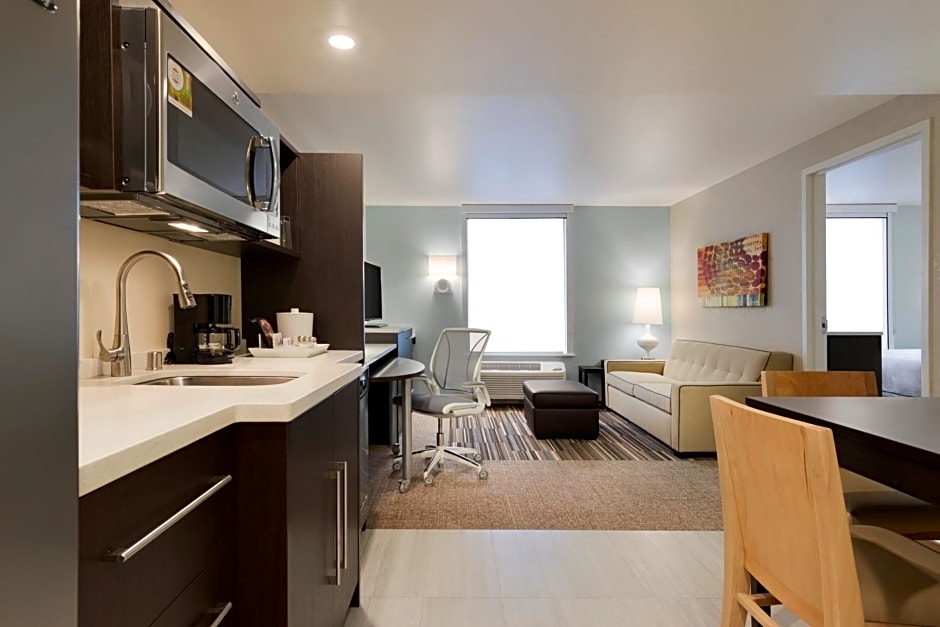 Home2 Suites by Hilton Anchorage/Midtown