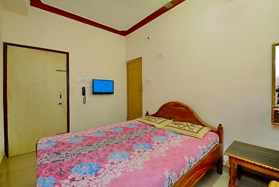 Goroomgo Surya Inn Konark