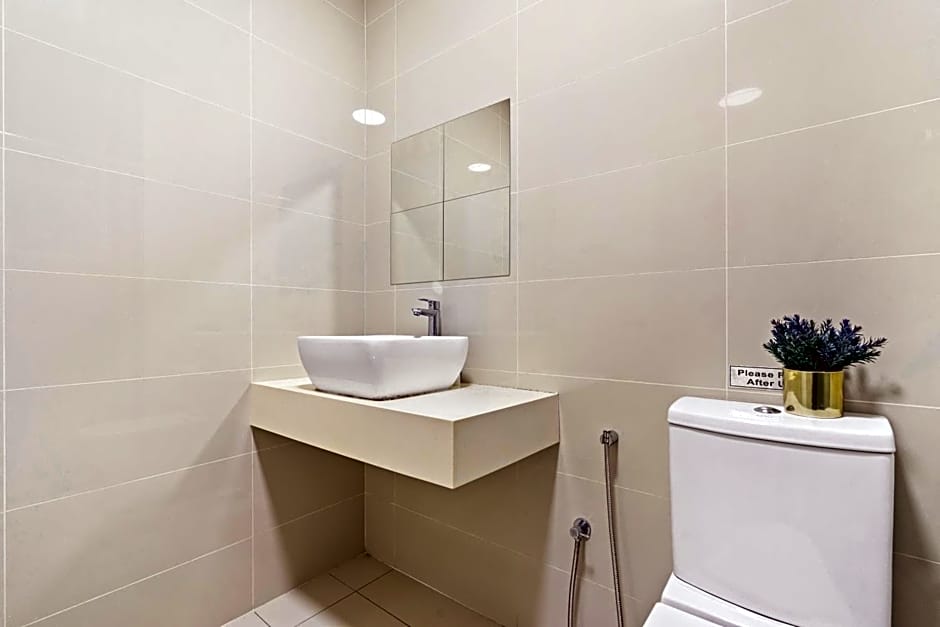 Puchong Skypod Residence, 1-5 pax with Balcony Unit, Walking Distance to IOI Mall, 10min Drive to Sunway