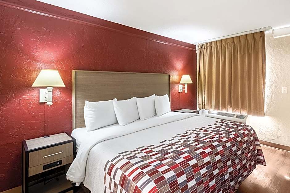 Red Roof Inn Tampa Bay - St. Petersburg