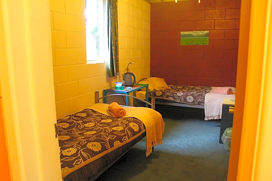 Riverside Haven Lodge & Holiday Park