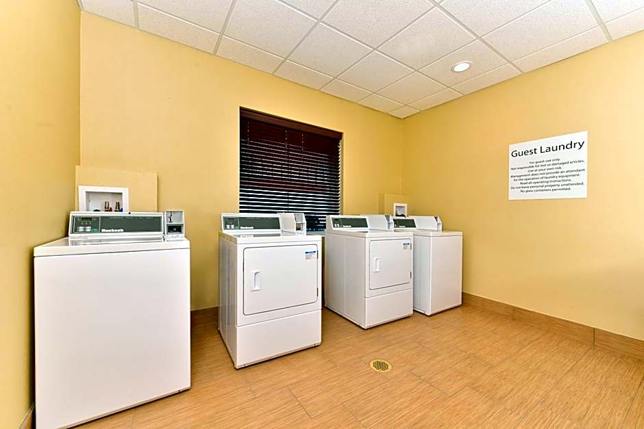 Holiday Inn Express & Suites Peekskill-Lower Hudson Valley By IHG