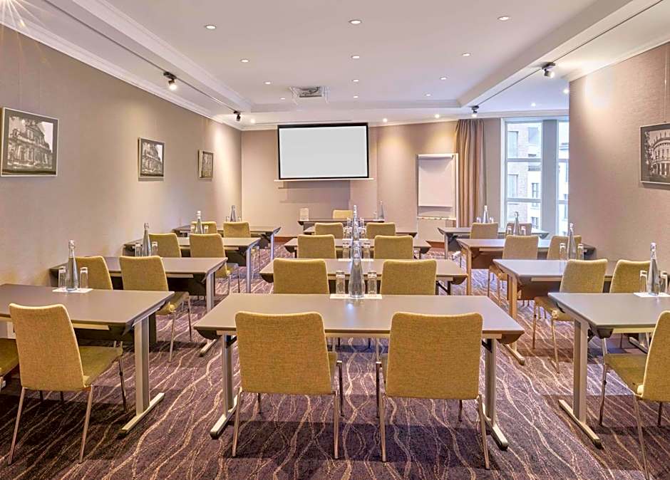 Hilton Antwerp Old Town