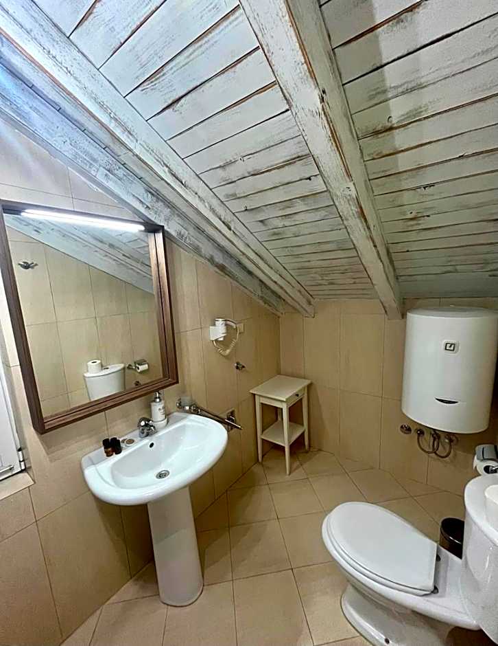 Apartments & rooms - TIANIS - Self check-in