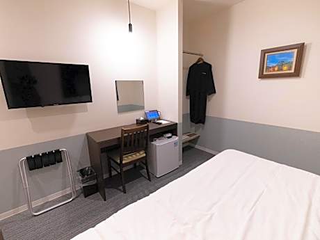 Single Room - Smoking