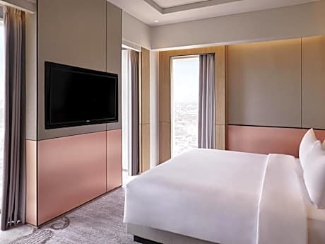 Executive King Suite