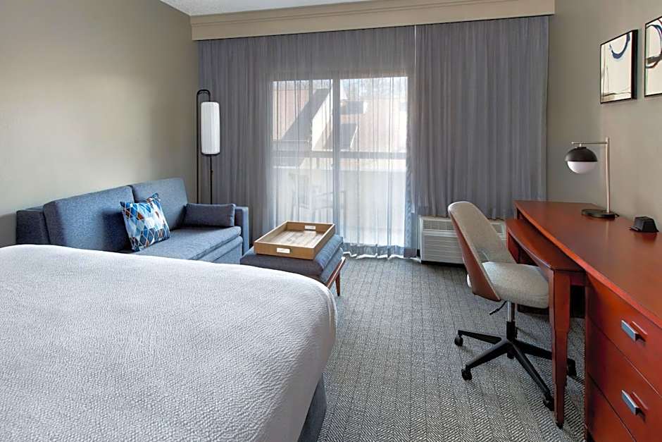 Courtyard by Marriott Tarrytown Westchester County