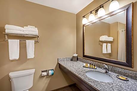 Two-Bedroom Queen Suite with Three Queen Beds and Sofa Bed - Non-Smoking