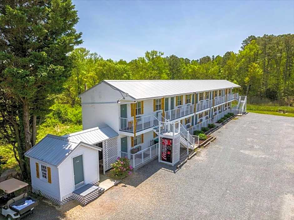 Beach Bum West-O Motel
