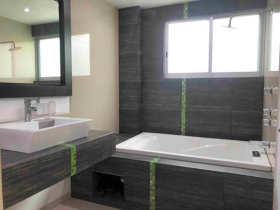 Casa Cascada, Cuernavaca. Alberca climatizada 24/7