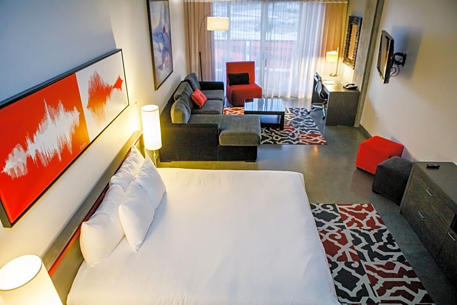 HotelRED