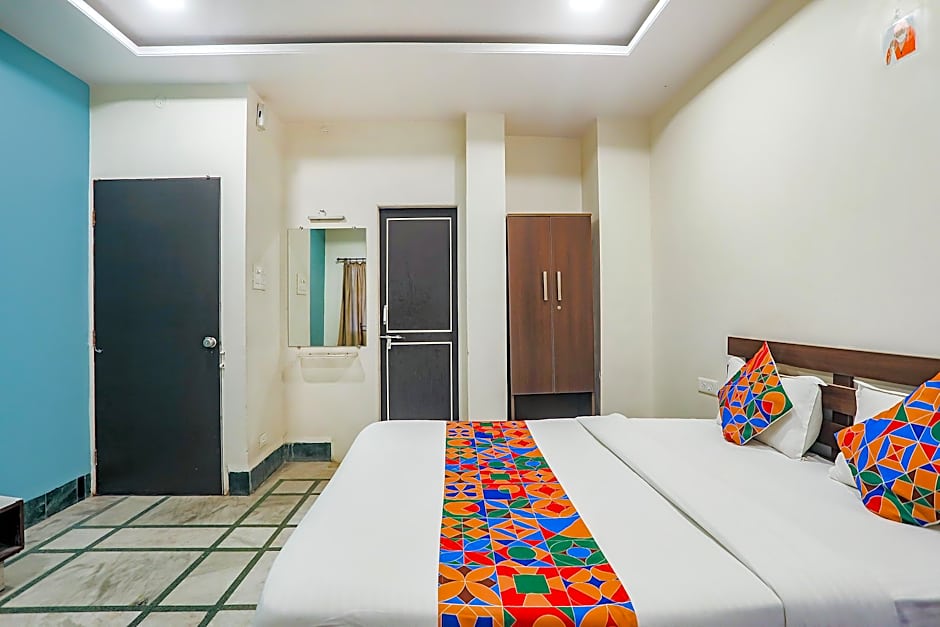 Super Deluxe Guest House by OYO Rooms – Nagpur, OH