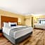 Travelodge by Wyndham San Clemente Beach