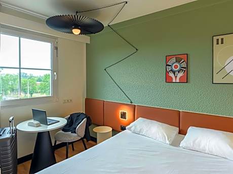 Standard Room With 1 Double Bed