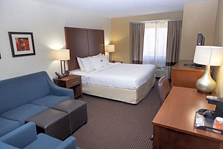 King Suite - Accessible/Non-Smoking