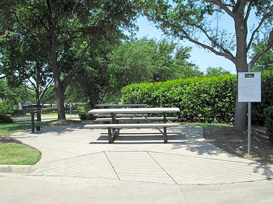 Extended Stay America Suites - Dallas - Las Colinas - Carnaby St.