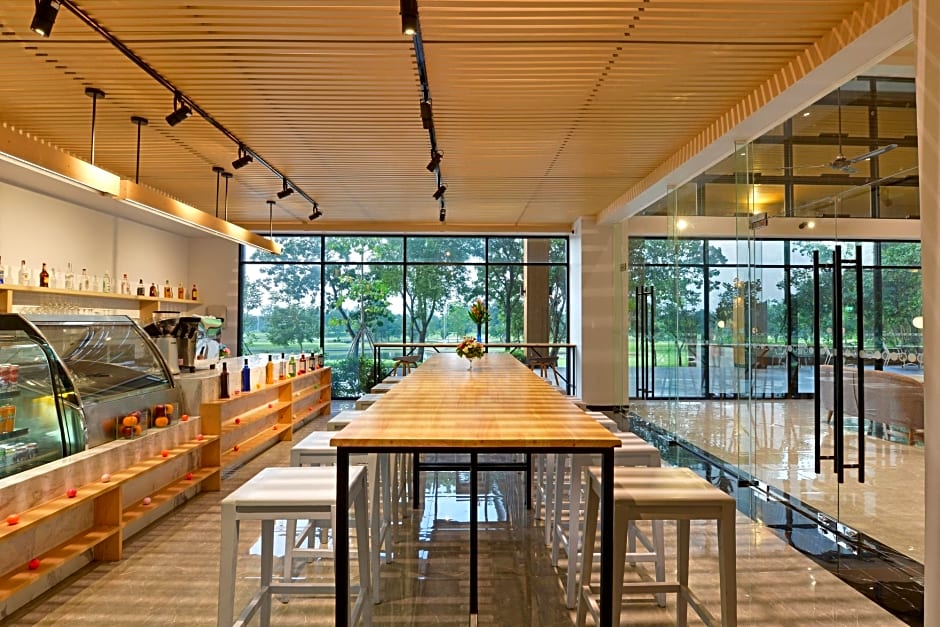 Tinidee Hotel@Bangkok Golf Club