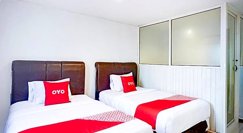 OYO 2574 Z Suites Hotel                                                                     