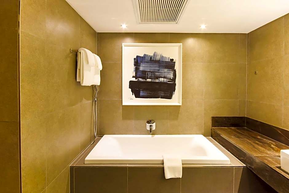 Hotel 2 Fevrier