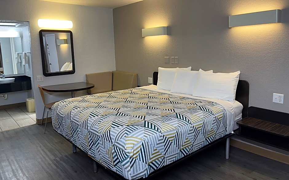 Motel 6-Sallisaw, OK