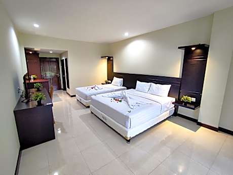 Superior Triple Room