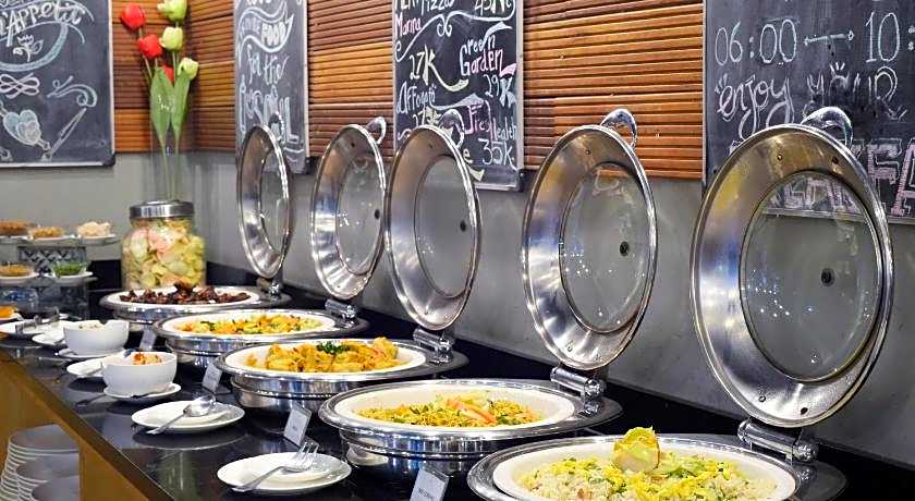 Oak Tree Emerald Hotel & Conventions Semarang