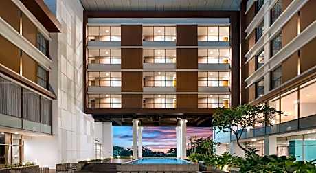 Mercure Padang Hotel