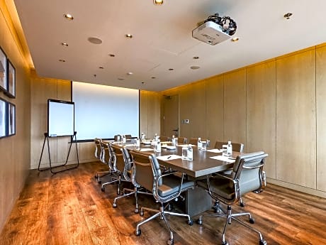 Executive Suite, 1 Bedroom, Non Smoking (1 King Bed)