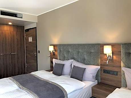 Superior Queen Room with Two Queen Beds