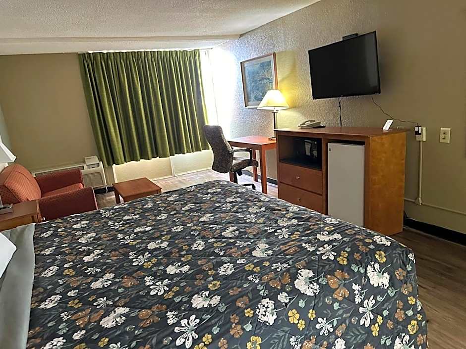 Rodeway Inn Stone Mountain