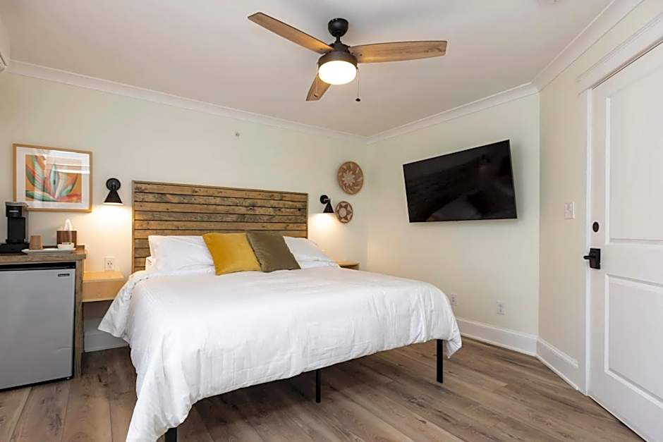 Breakers 204 Inn at Old Beach