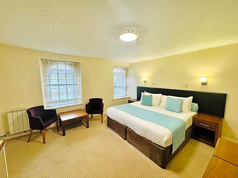 The White House Hotel