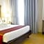 Lancaster Hotel Manila