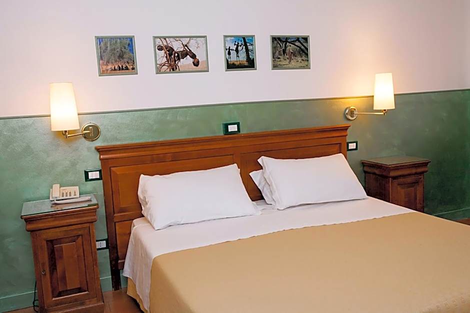 Hotel Diana