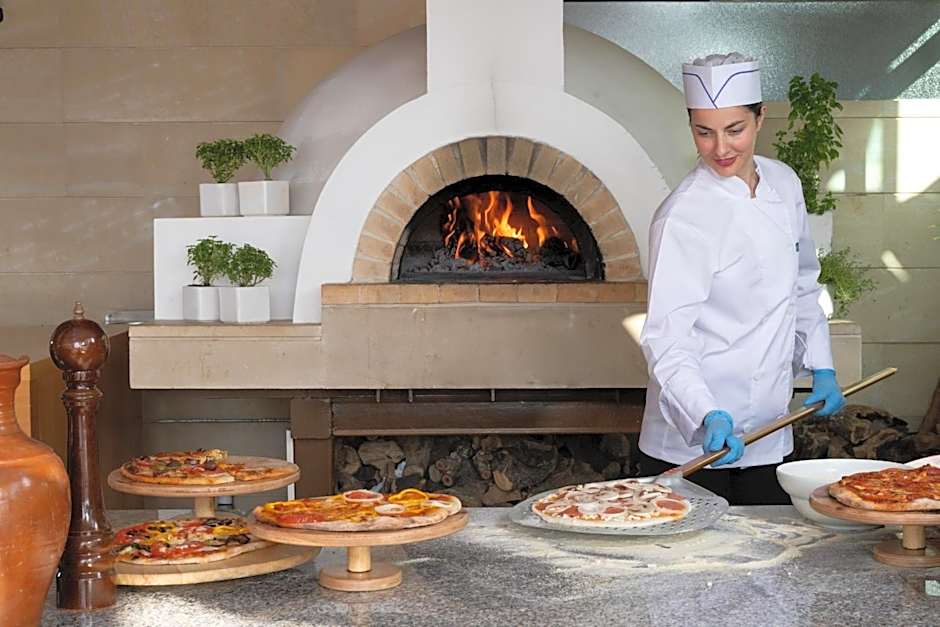 Constantinou Bros Asimina Suites Hotel