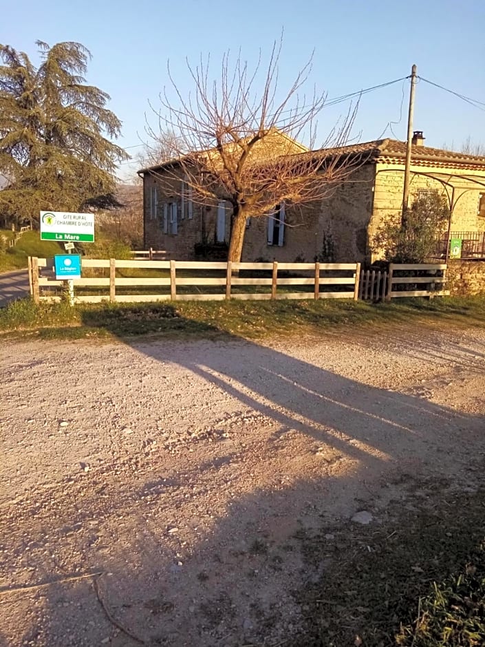 La Mare Chambres d'Hôtes Chaix accueil