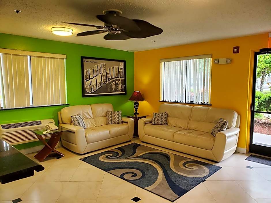 Coastal Inn & Suites