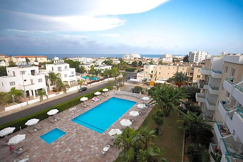 DebbieXenia Hotel Apartments