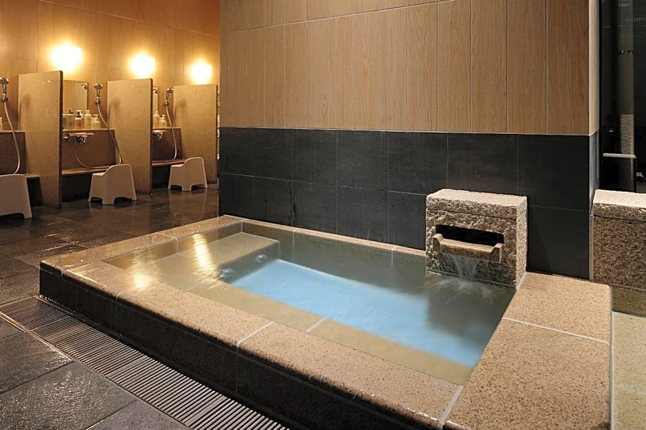 Candeo Hotels Tokyo Shimbashi