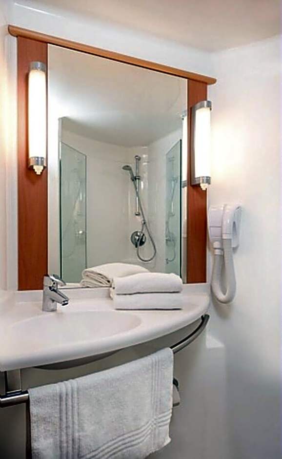 ibis Vitre Centre