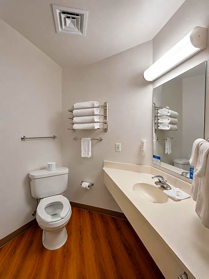 Econo Lodge Menomonie