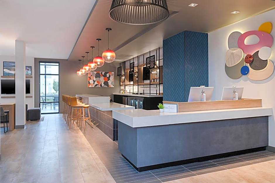 Atwell Suites Kansas City Airport By IHG