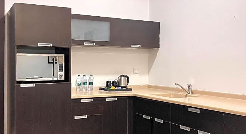 Zara Continental Hotel