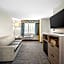 Econo Lodge Inn & Suites Santa Fe South