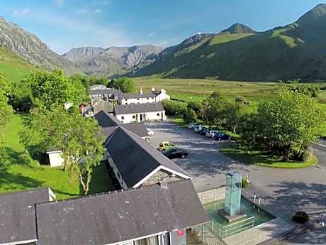 Snowdonia Mountain Lodge