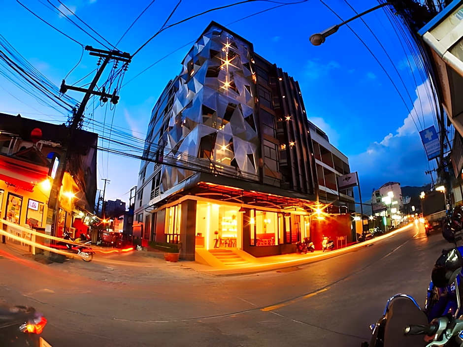 Forty Winks Phuket Hotel